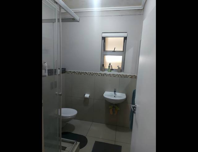 2 BEDROOM APARTMENT TO LET IN UMHLANGA RIDGE